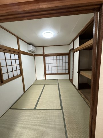 永和１丁目貸店舗付き住宅の和室