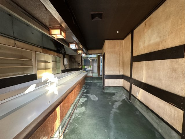 永和１丁目貸店舗付き住宅の洋室