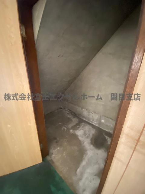 大和田店舗付き住宅の収納