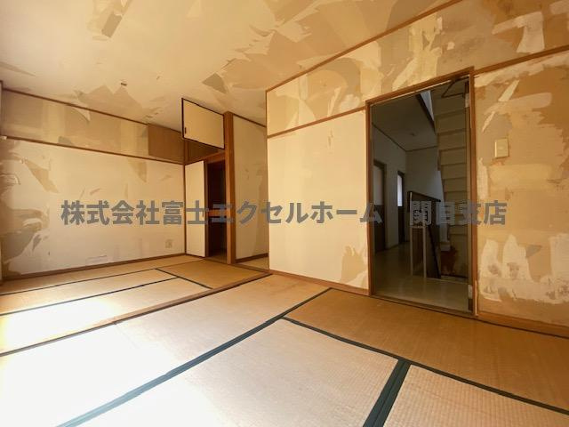 大和田店舗付き住宅の和室