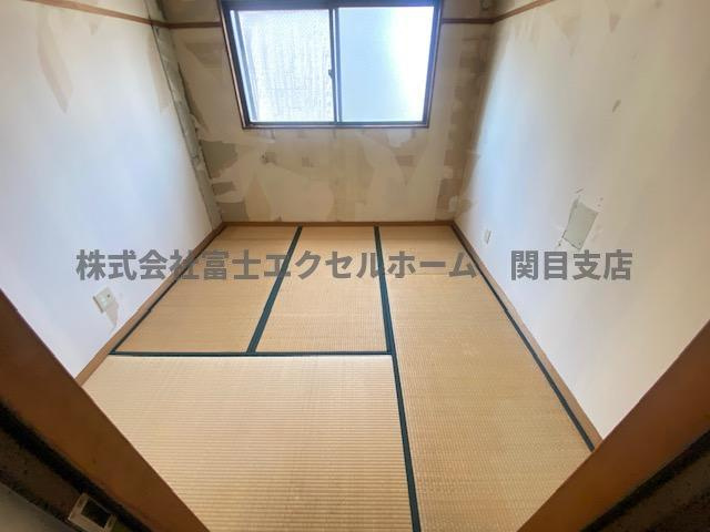 大和田店舗付き住宅の和室
