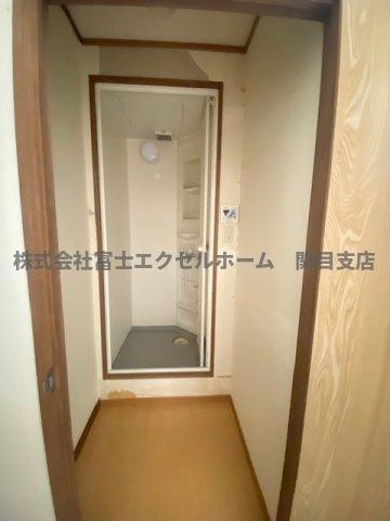 大和田店舗付き住宅の浴室