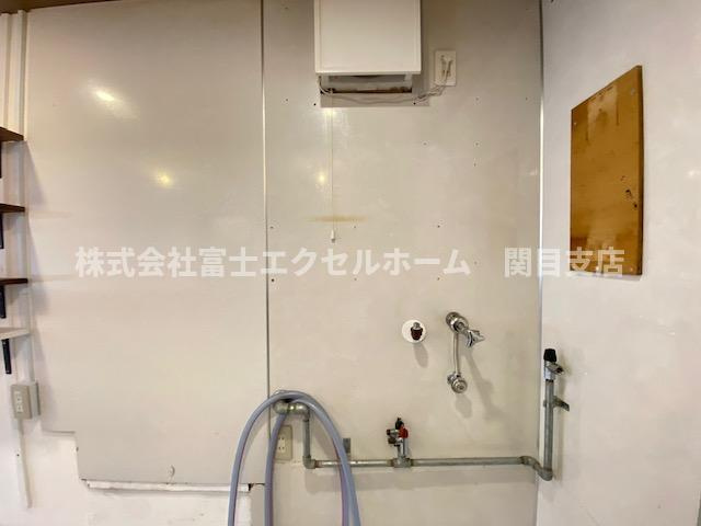寿町貸家のキッチン