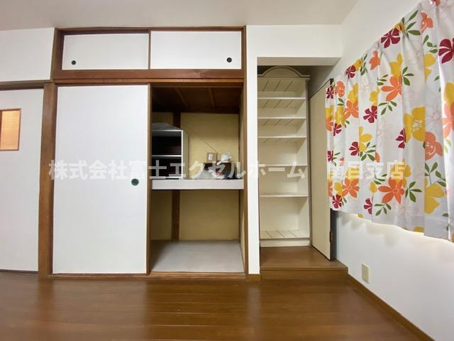 寿町貸家の収納