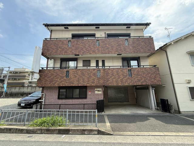 東大阪市下六万寺町事務所・店舗