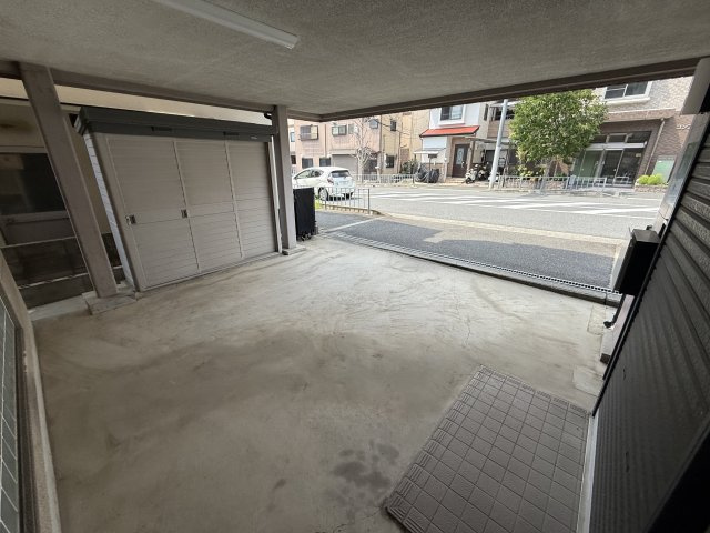 東大阪市下六万寺町事務所・店舗