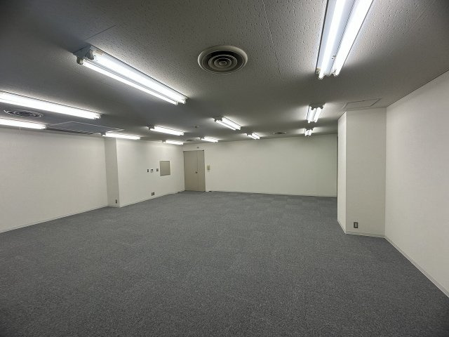 サンパール天王寺ビルの洋室