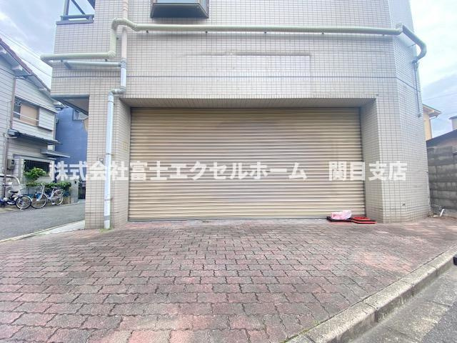 エクセルシード1階事務所の外観
