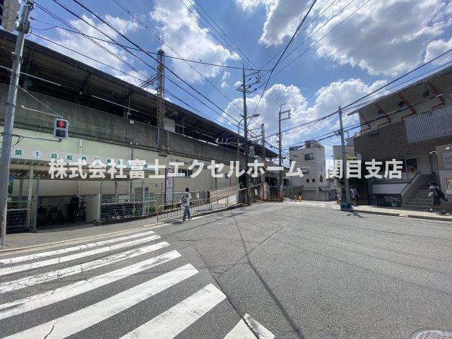 モンターニャビルの周辺