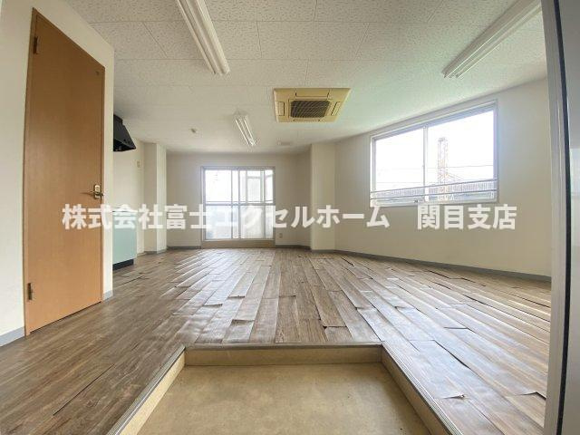 モンターニャビルの内装