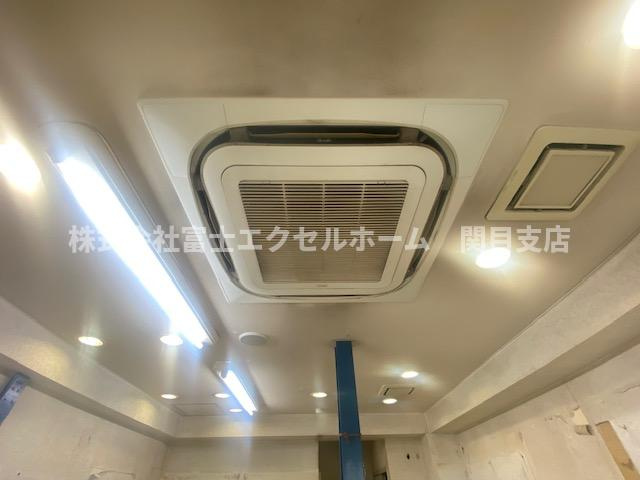 シャトー京橋1階路面店舗の設備