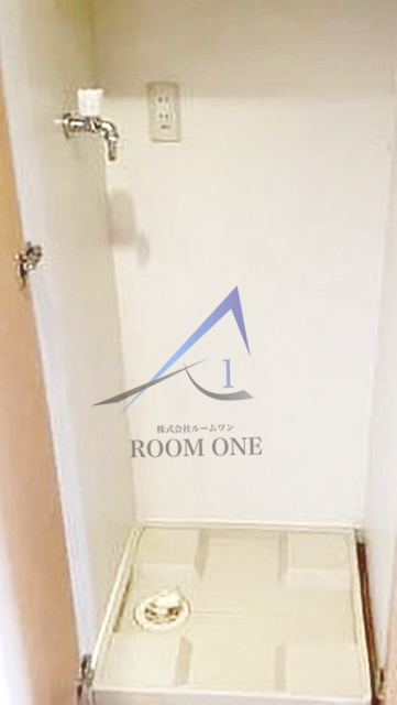 パークサイド東大島の設備|洗濯機置き場です。