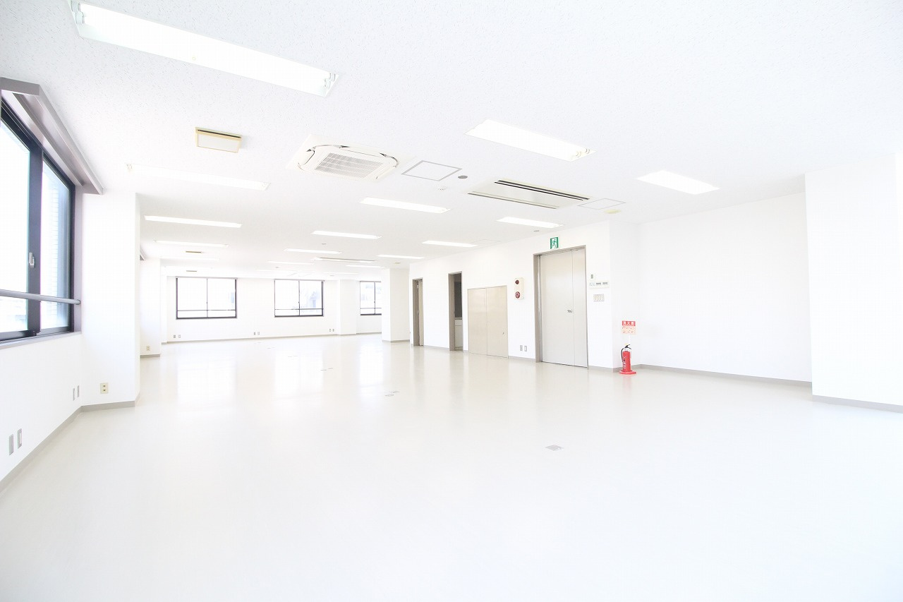 横田スクウエアービルのロビー|ロビーです