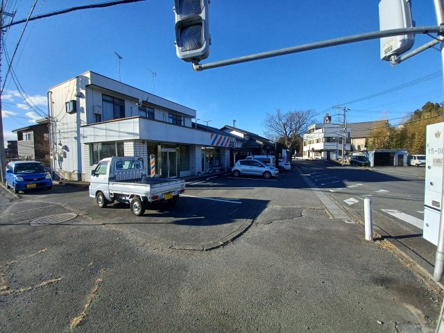 関根店舗1F南側の外観|外はこのようになっています