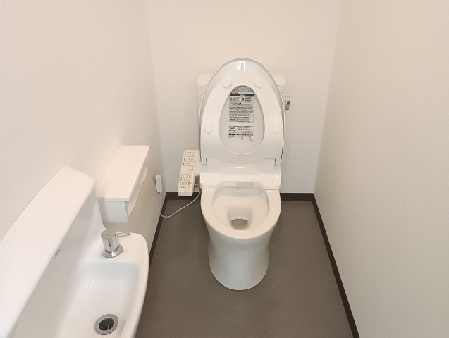 パールビルのトイレ|落ち着いたトイレです