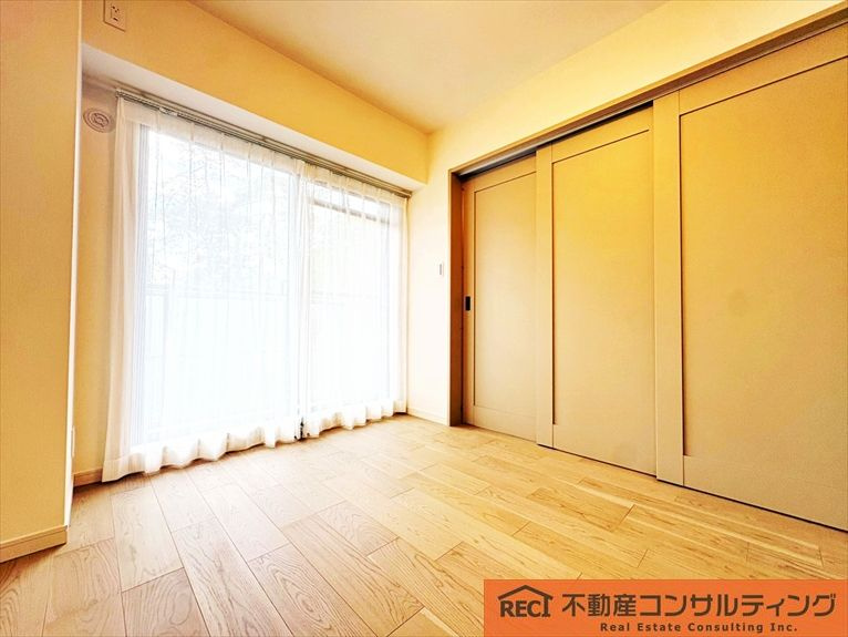 イトーピア夙川結善町の洋室