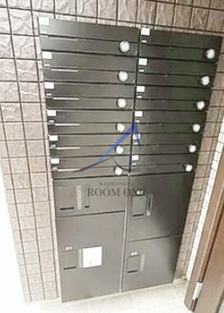 サングレイスⅢのその他共用部分|集合ポスト、宅配ボックスです。