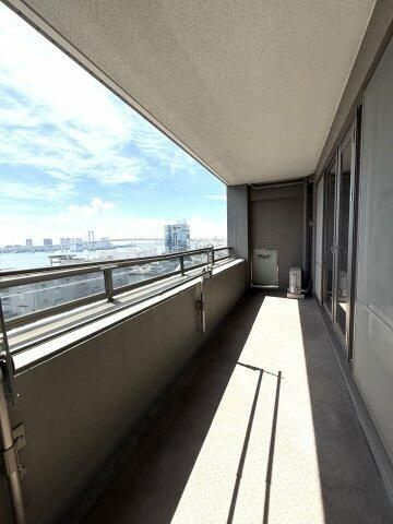 ベイサイドステージ東京のバルコニー