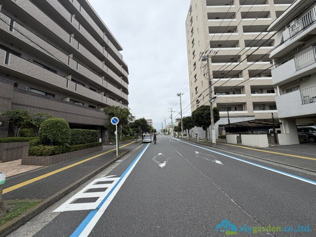 サーパス湘南代官町の周辺