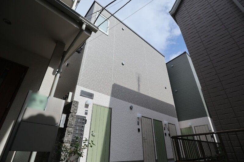 アーカンジェル志村の外観