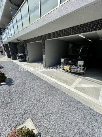 KDXレジデンス池袋要町の駐車場