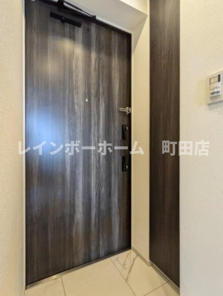 デュオステージ海老名2※初期費用分割後払いサービス利用可能物件の玄関