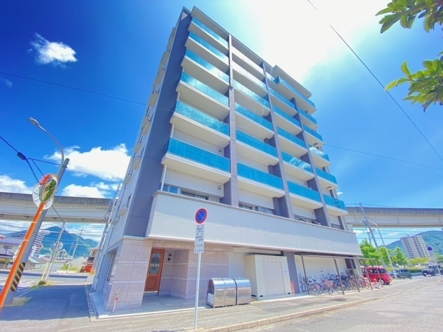Ｓｕｎｓｑｕａｒｅ　Ｆｕｒｕｉｃｈｉの画像