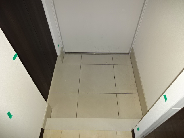 GENOVIA大島駅skygardenの玄関