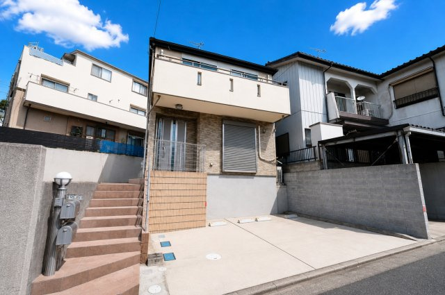 中古　千葉市中央区宮崎町の外観|＊当日ご案内可＊ご希望の物件まとめてご案内！弊社が掲載していない物件でもOK♪お気軽にご相談ください ♪お電話でのお問合わせがスムーズ♪