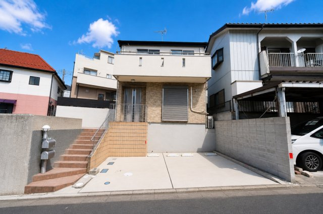 中古　千葉市中央区宮崎町の外観|＊当日ご案内可＊ご希望の物件まとめてご案内！弊社が掲載していない物件でもOK♪お気軽にご相談ください ♪お電話でのお問合わせがスムーズ♪