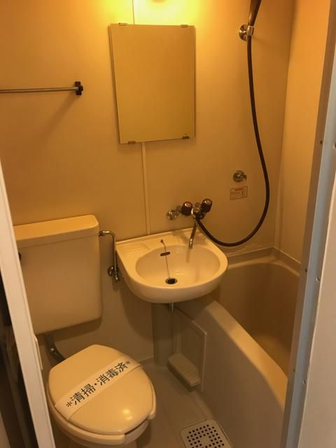 新調布ハイツＢの浴室