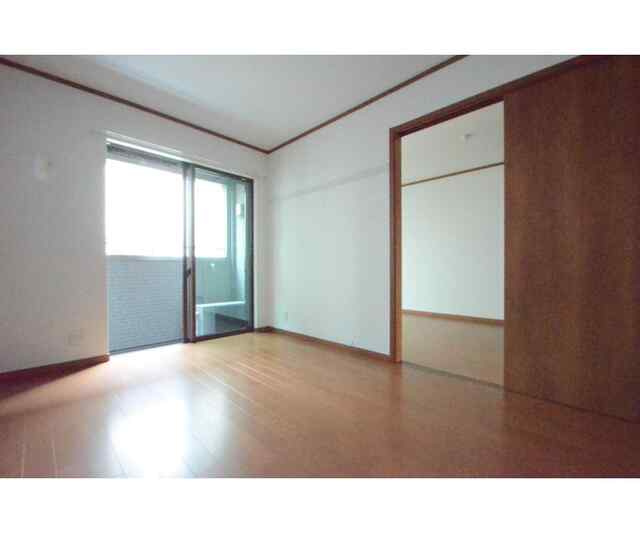 Lanai House 393 Noahの洋室