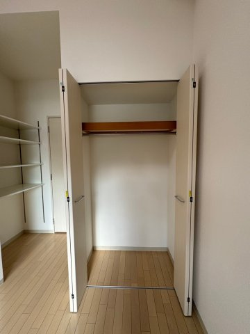 エステムプラザ難波WESTリバークロスの収納