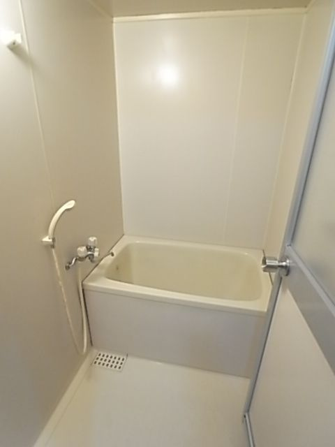 ＴＳハイム市川の浴室