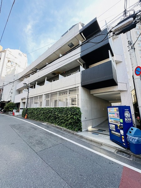ステージファースト東新宿