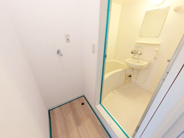 熊本市中央区島崎１丁目の賃貸マンションの洗面所|明るい洗面所です