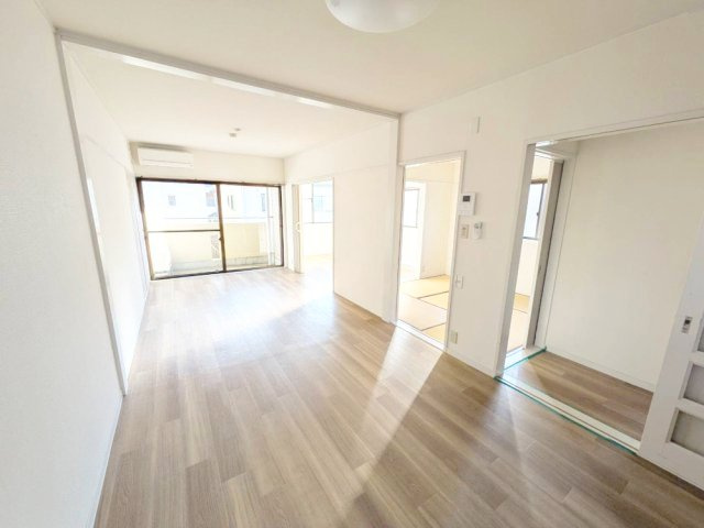 熊本市中央区島崎１丁目の賃貸マンションの居間・リビング|ゆったり過ごせる居間です