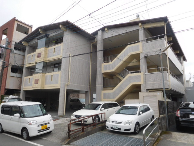 熊本市中央区島崎１丁目の賃貸マンション