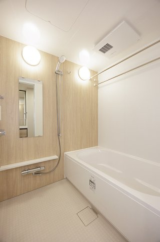 スカイグランデ津田沼の浴室|※写真は同タイプ住戸です。