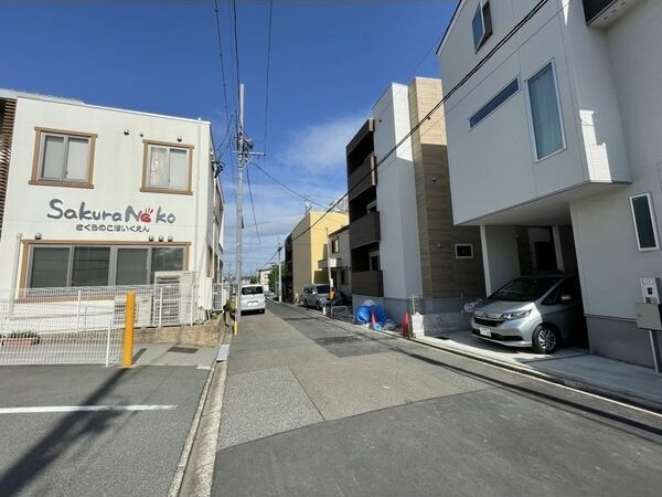 Cherim桜本町(シェリム)の駐車場