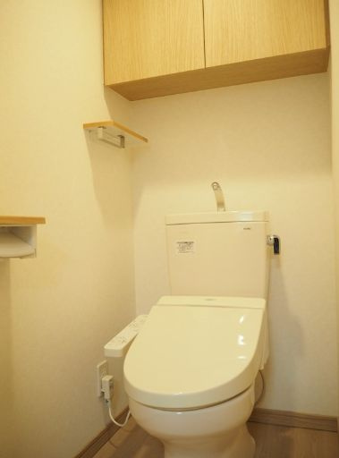 【トイレ】ルーブル三軒茶屋伍番館