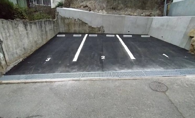西舞子９丁目　土地　収益駐車場