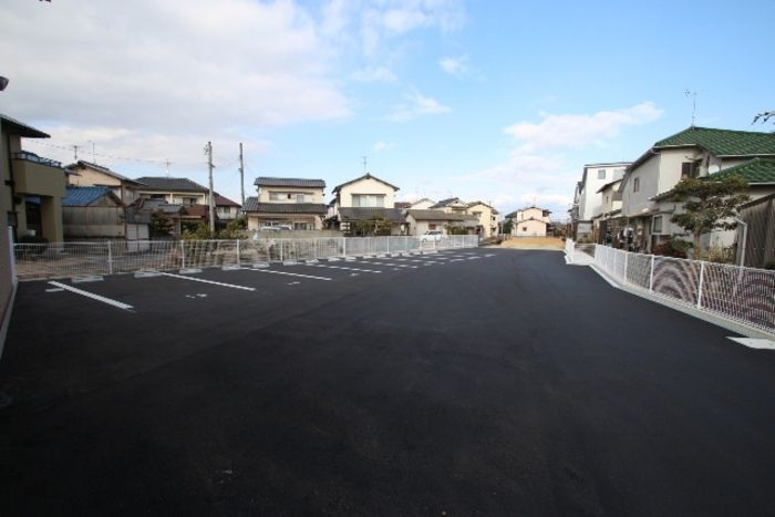 グレイスホーム　B棟の駐車場