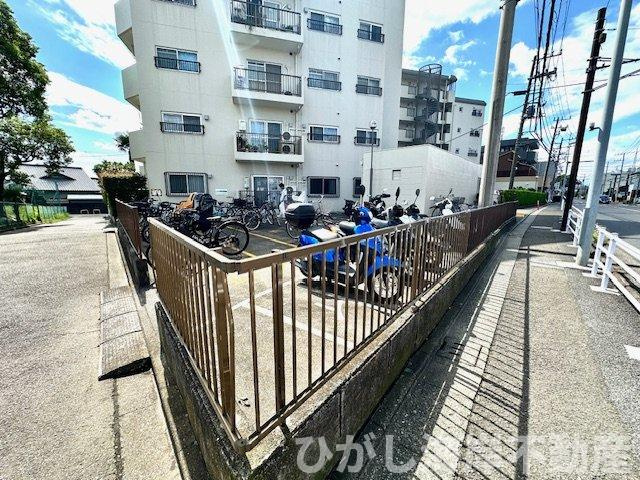 エンゼルハイム藤沢羽鳥の駐輪場|敷地内駐輪場