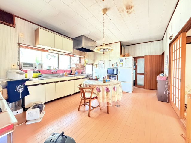潮来市日の出中古戸建のダイニング