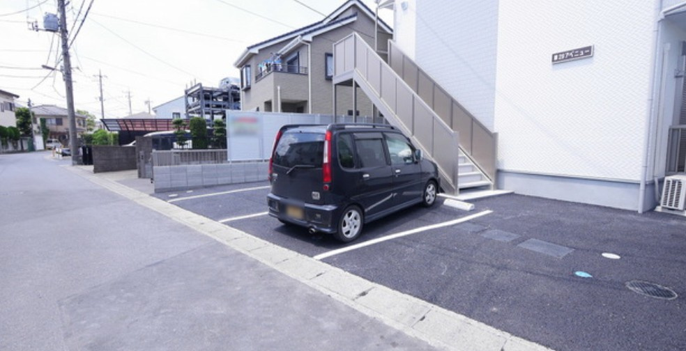 第２８アベニューの駐車場