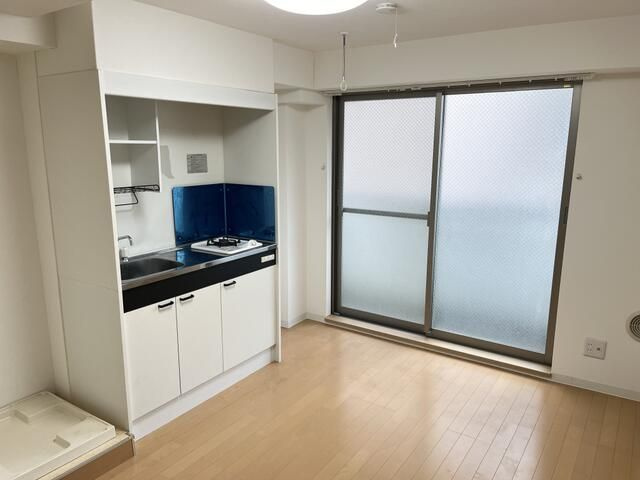エミネックス蕨南町の居間・リビング