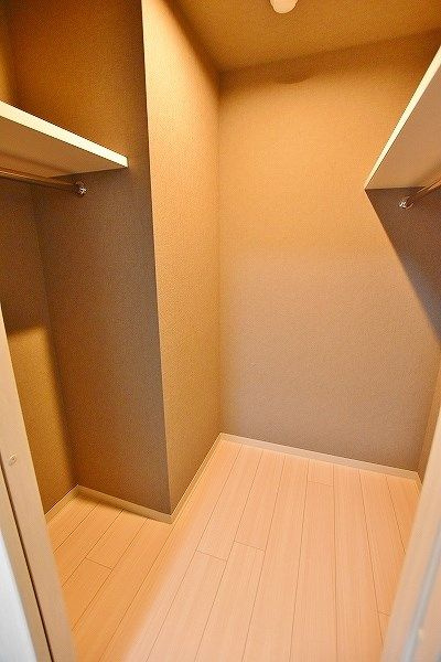 ウイングス三郎丸の収納