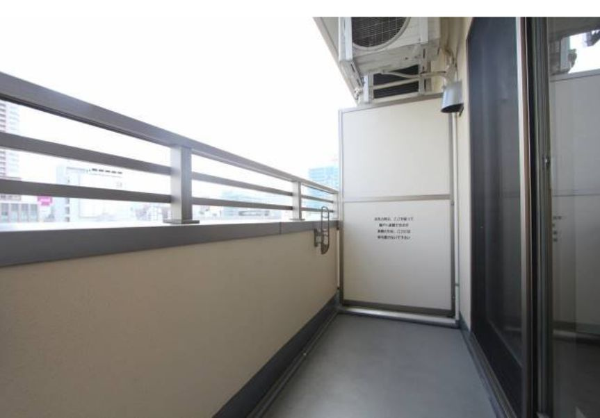 名古屋市中村区名駅南１丁目の賃貸マンションのバルコニー