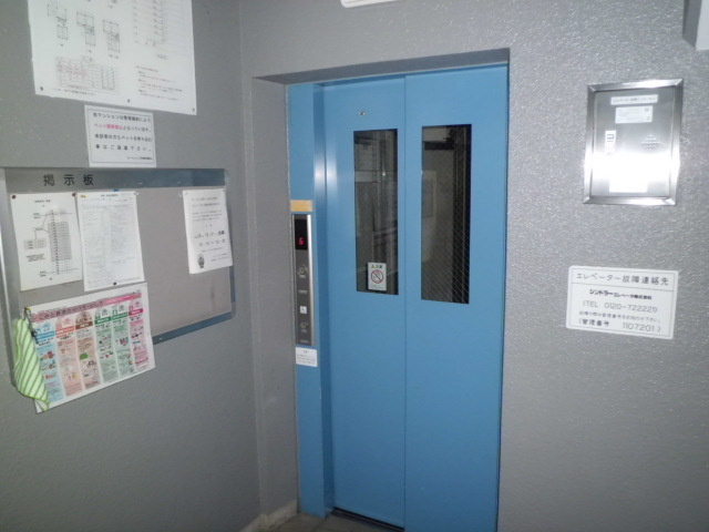 オーベルジュ甲南のエントランス|エレベーター